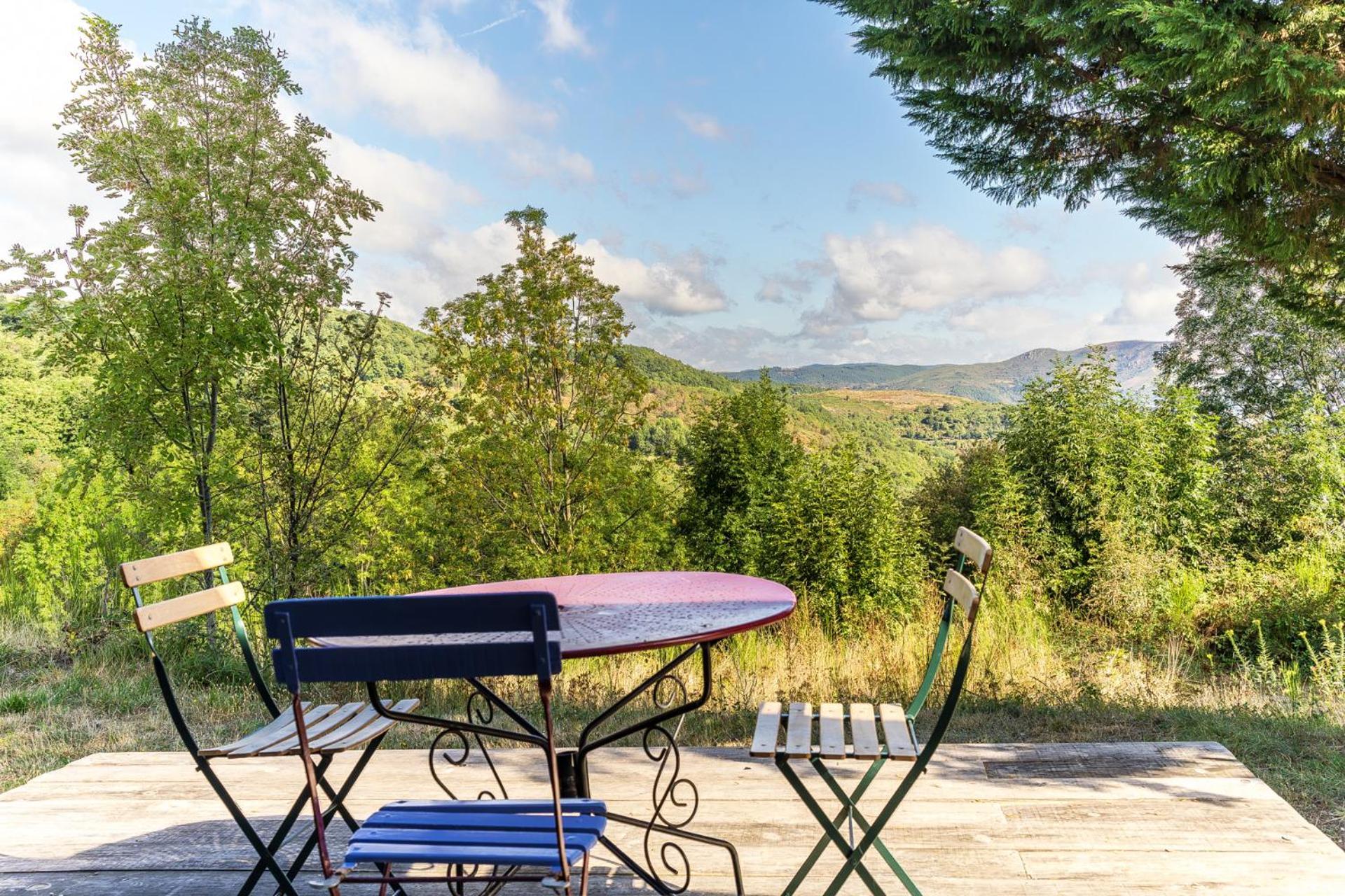Le Travers Ajoux - Camping Gite Evenement Экстерьер фото
