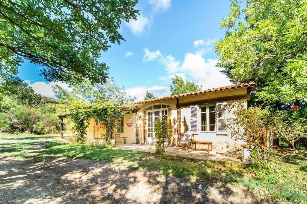 Le Travers Ajoux - Camping Gite Evenement Экстерьер фото